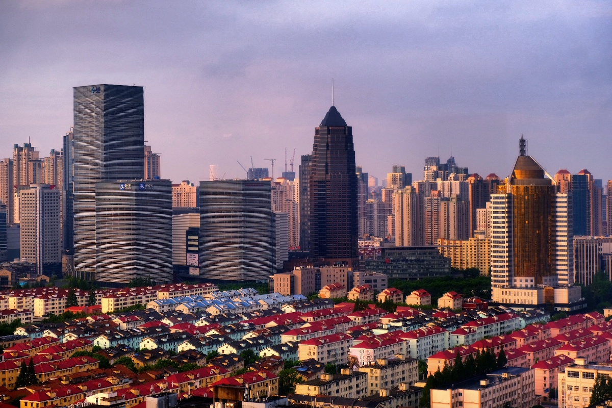 上海陆家嘴宾馆窗户拍摄