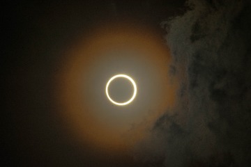 102093