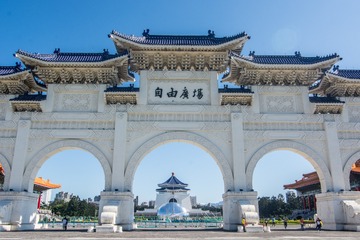 MAD_7670
