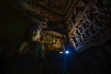 《窟内星光》-马迪-15515252609-山西省大同市云冈石窟