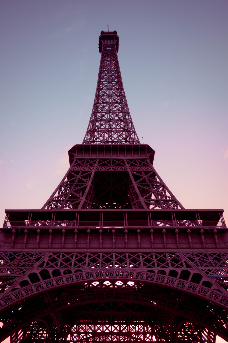 这是在杭州天都城拍的小艾菲尔铁塔希望喜欢6107ω6106