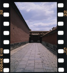 2642F5C8-B78B-48DC-9478-F1D0EF55C05D/L0/001