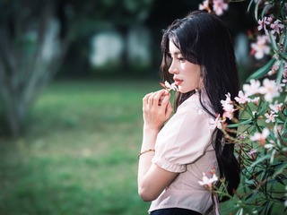001