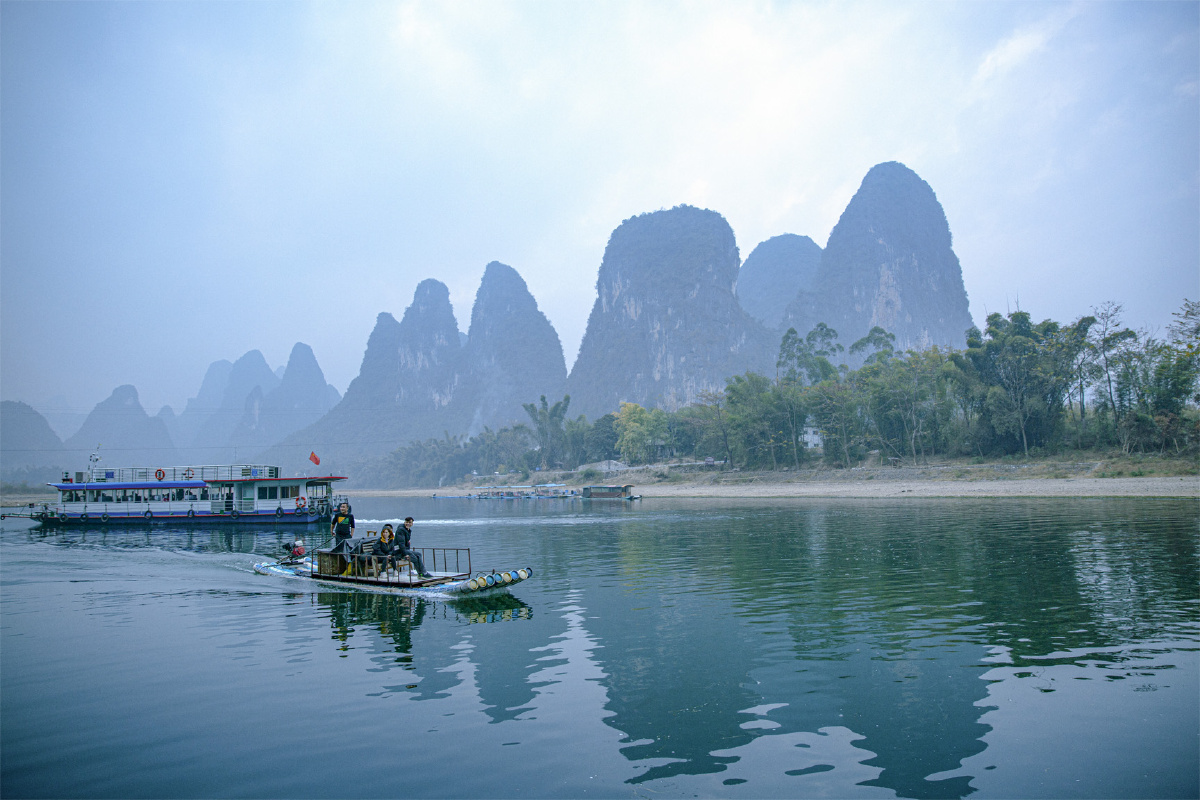 世界最大最美岩溶山水景区漓江02