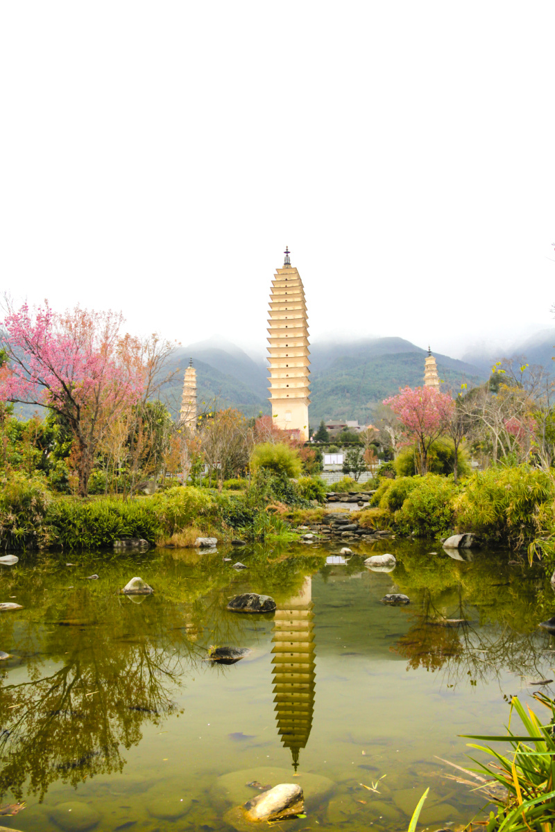 云南大理崇圣寺三塔