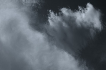 373364