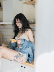 001