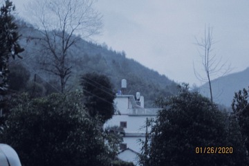 463942