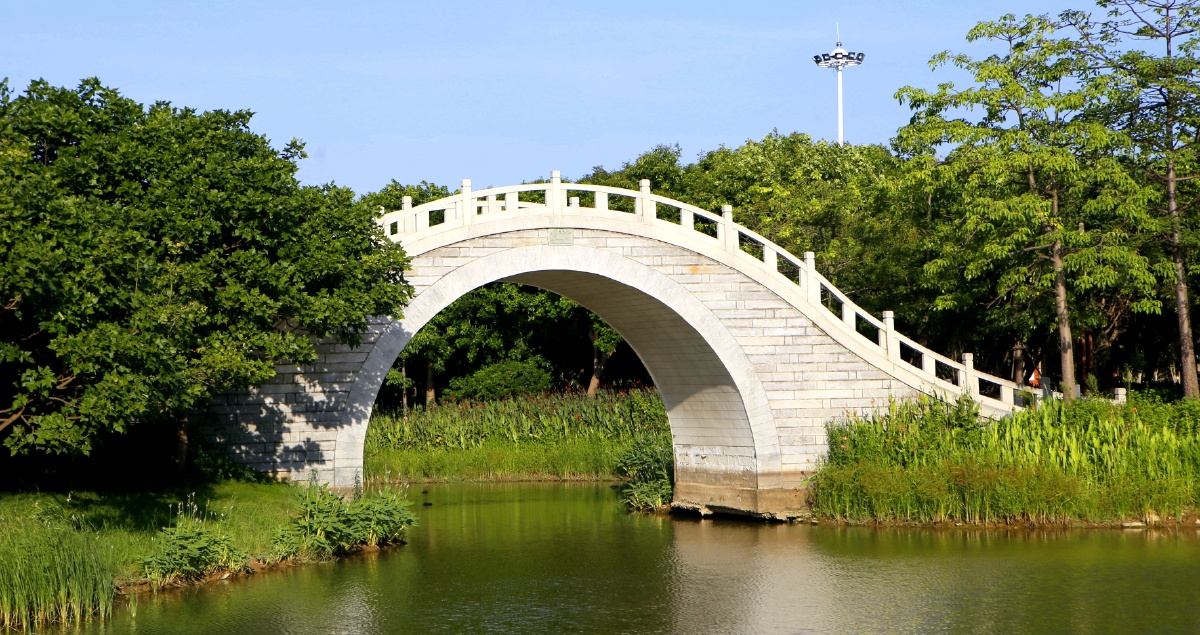 泉州晋江北岸公园笋江园大气秀丽宽阔景点丰富多彩小桥流水亭台水榭