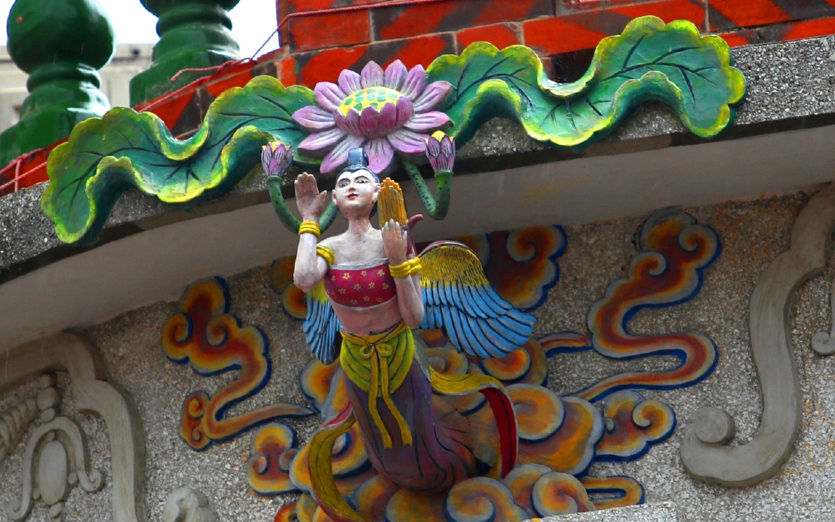 泉州中山路倚楼飞天雨檐造型独特源自开元寺