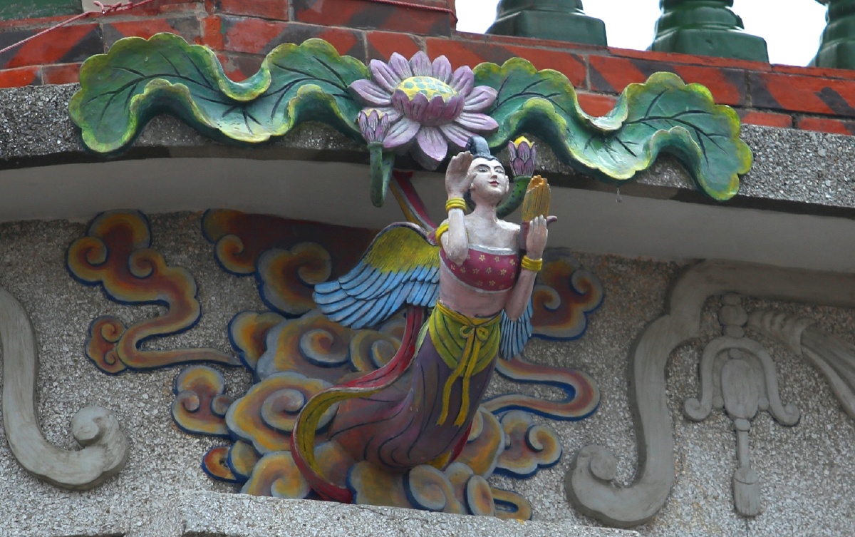 泉州中山路倚楼飞天雨檐造型独特源自开元寺