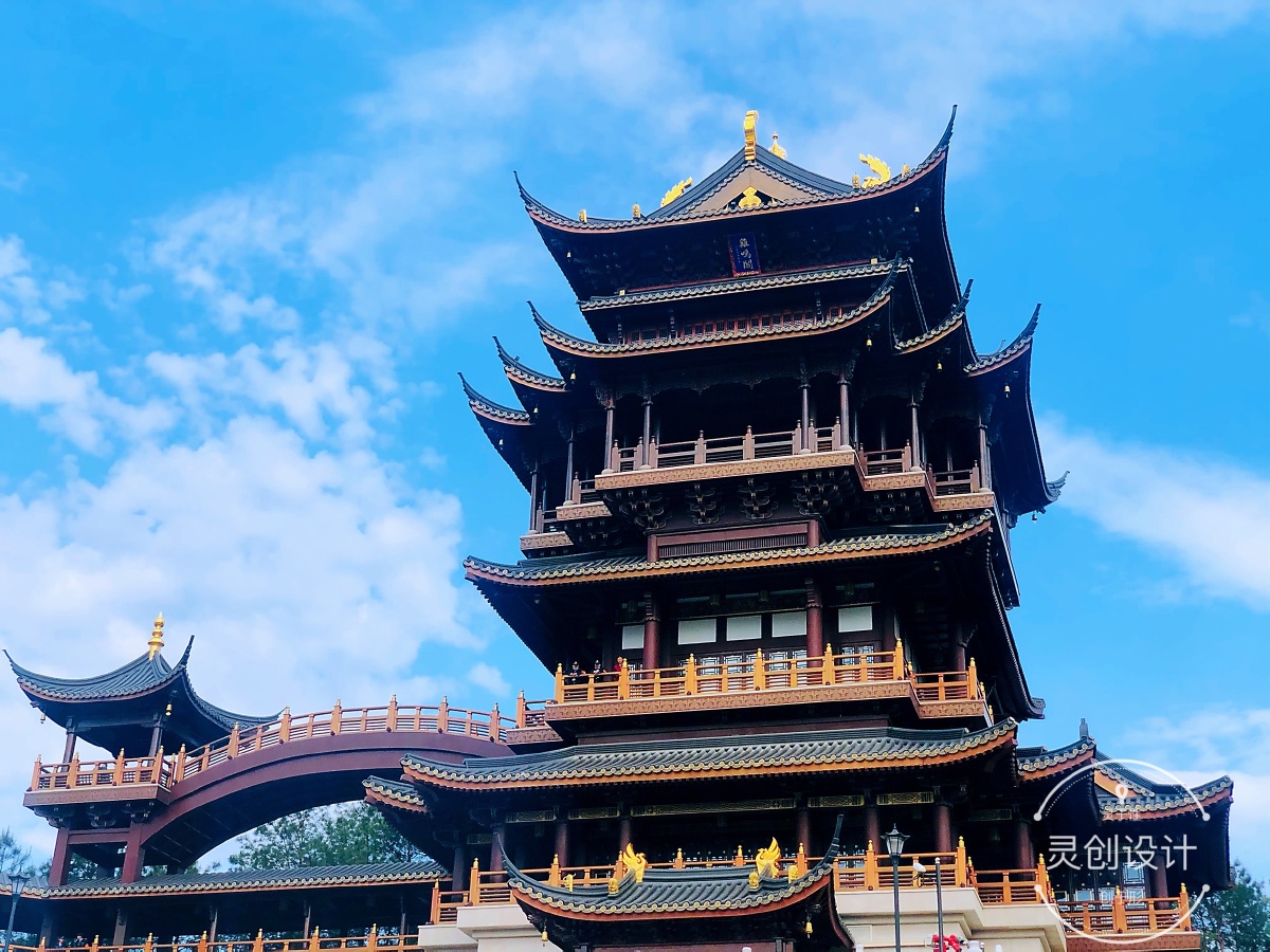 鸡鸣山上鸡鸣阁