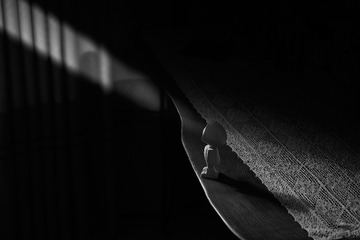 001
