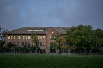 2497732