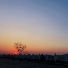 001