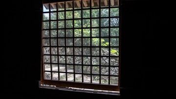 窗里窗外