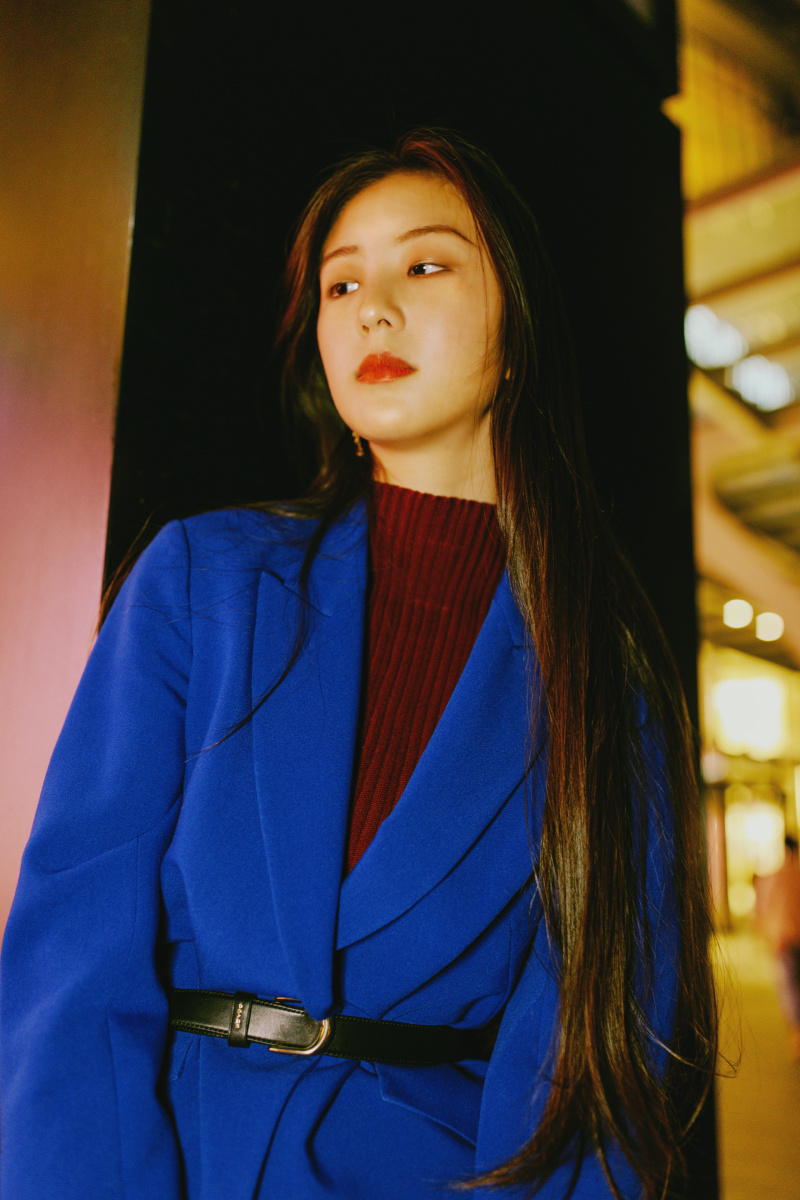 恋恋十八岁穿妈妈衣服的港风女孩 - 刘菲菲fairy - 图虫