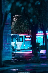 2573792