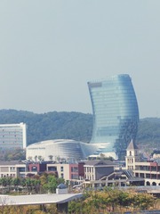 178019