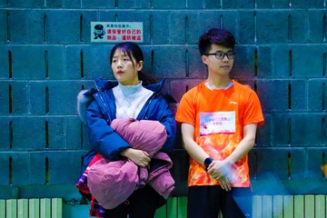 131102