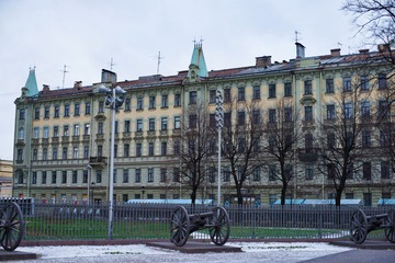 471588