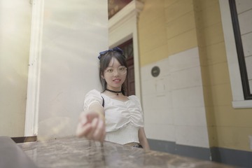 001