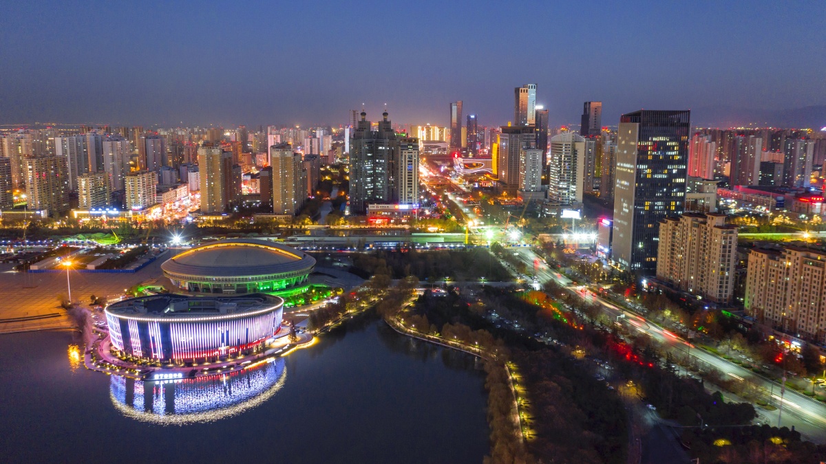 航拍洛阳新区开元大道