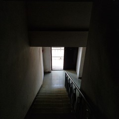 428723