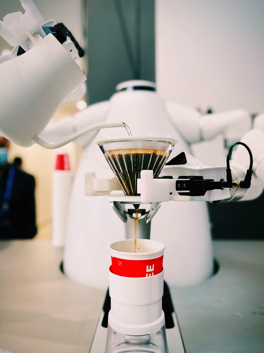 冲咖啡的机器人
