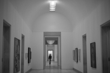 L1000171