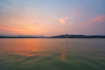 52DF65A3-1640-49F8-B019-E21C51D340BD