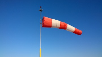 5575