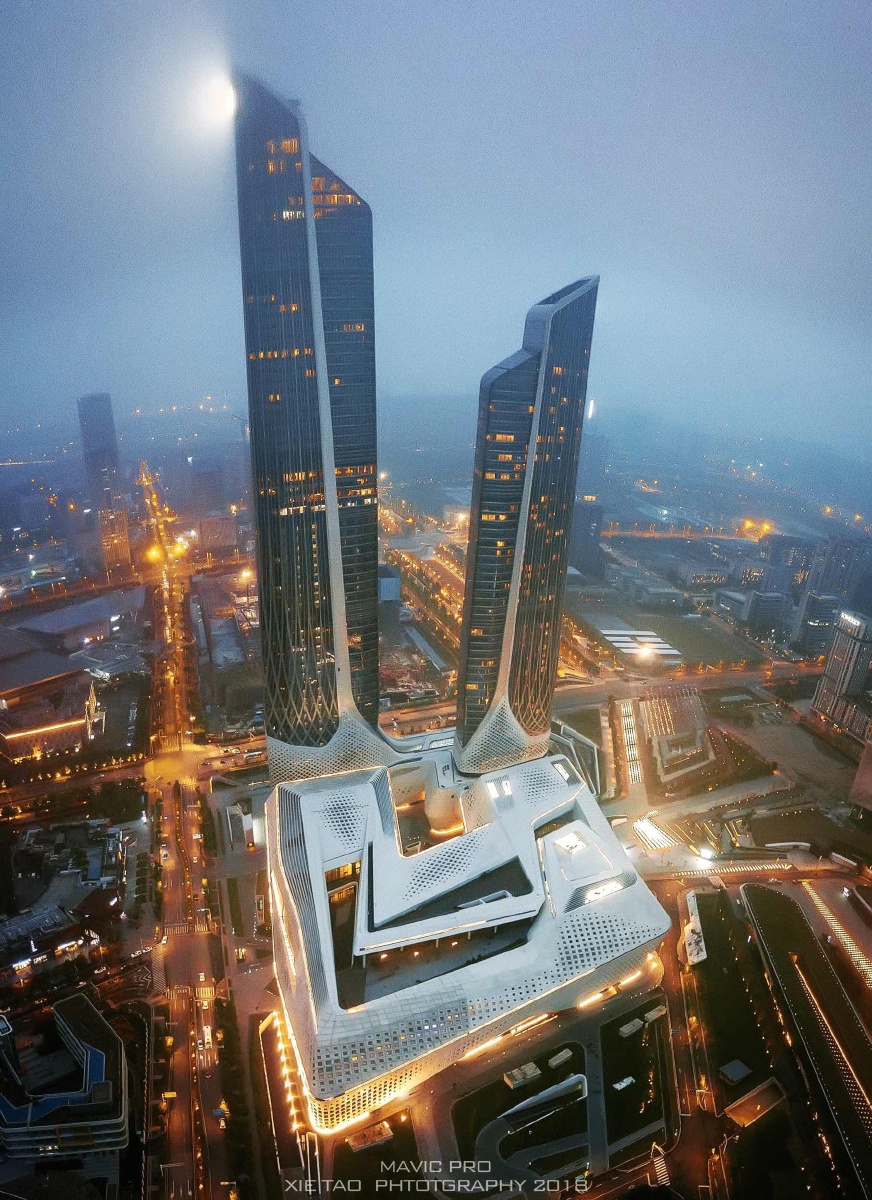 山竹前的双子楼