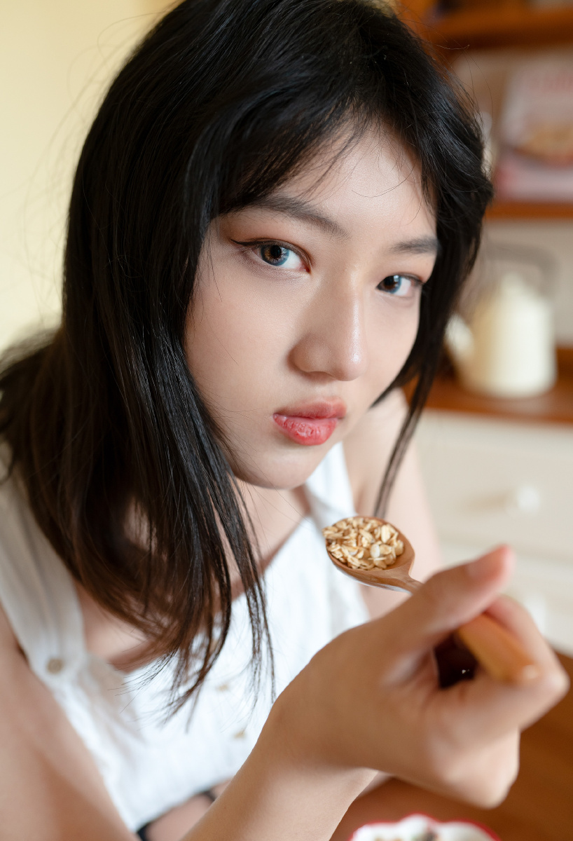 起床气出镜阿颖