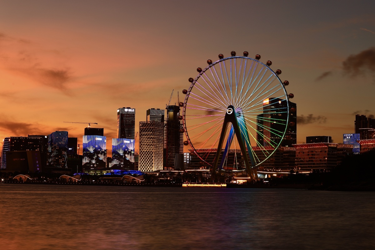 湾区之光深圳欢乐港湾摩天轮夜景