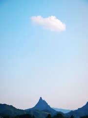 432338