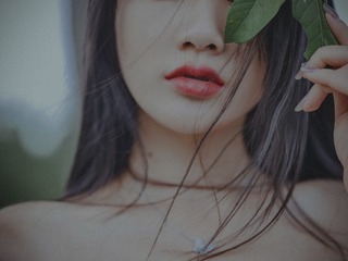 001