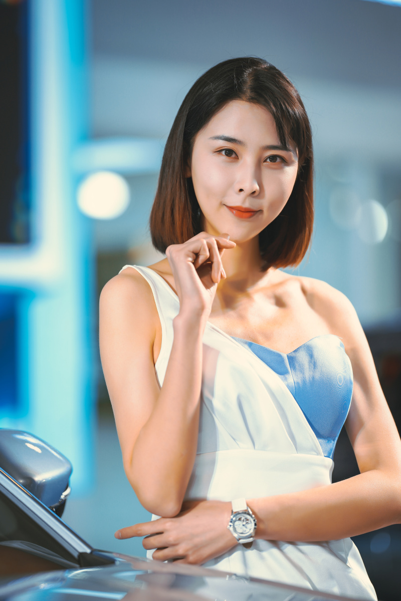 兰州五一国际车展的颜值小姐姐