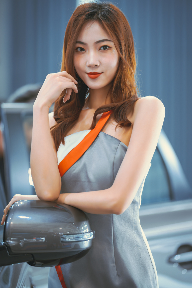 兰州车展高颜值模特第二杀