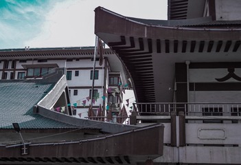 1808564