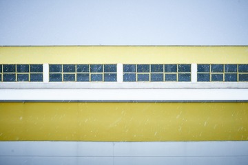410763