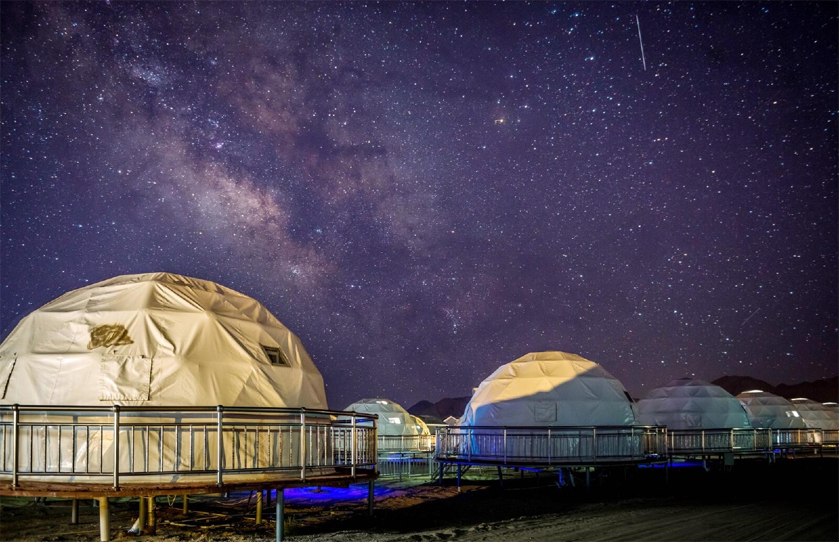 我们的征途当是星辰大海北纬37星空营地深度拍摄