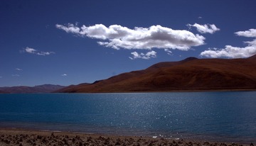 羊雍措湖3.jpg