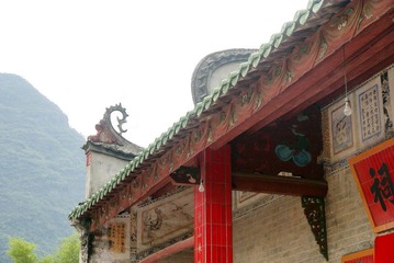 雕梁画栋