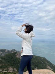 374B15B3-5324-4CFA-8914-BD4E3F14620C/L0/001