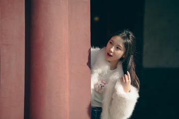 1908376