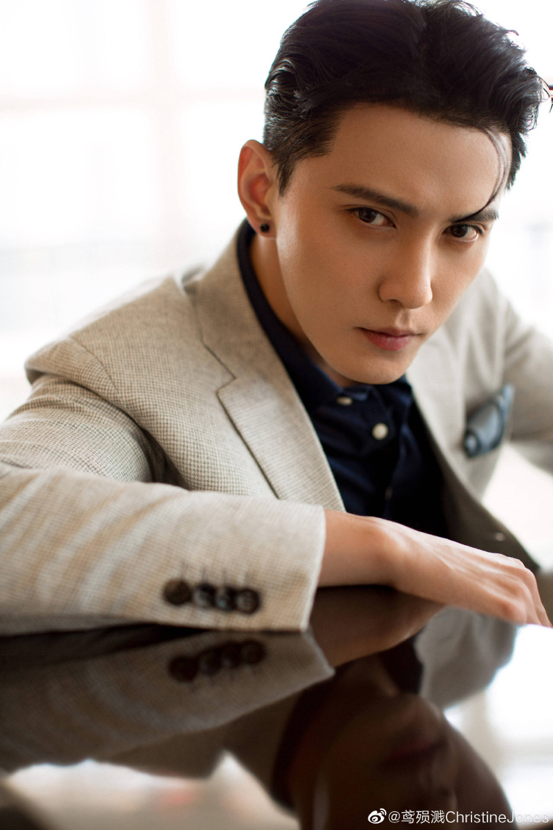 模特冠军徐正溪