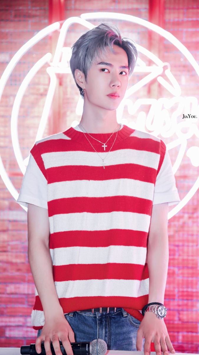 王一博73肯德基活动图