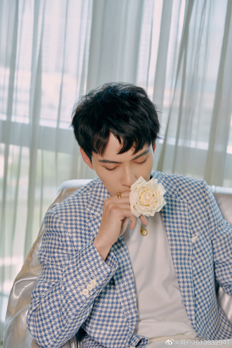 模特冠军徐正溪