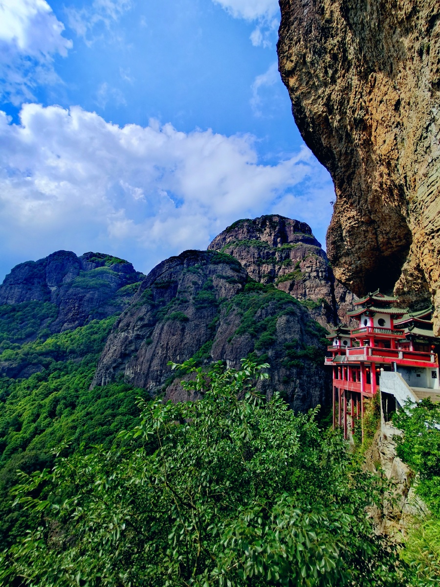 灵通山